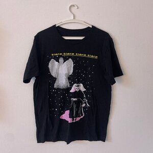 WEATHERDAY GRAPHIC TEE